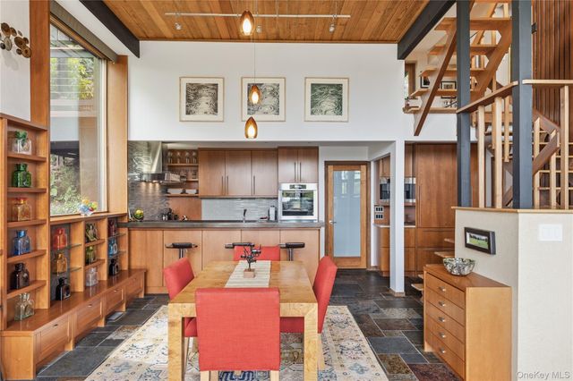 893 Route 9W S, Nyack, NY 10960