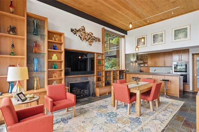 893 Route 9W S, Nyack, NY 10960