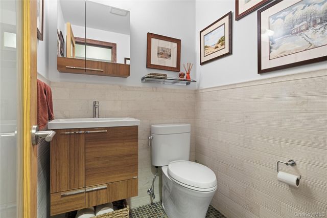 893 Route 9W S, Nyack, NY 10960
