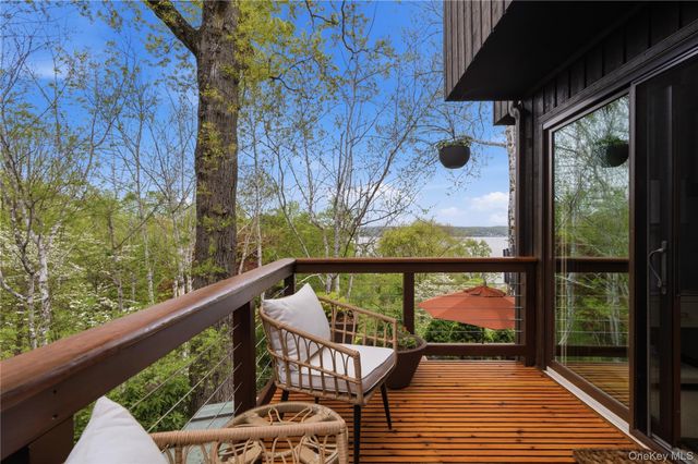 893 Route 9W S, Nyack, NY 10960
