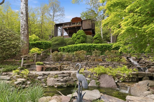 893 Route 9W S, Nyack, NY 10960