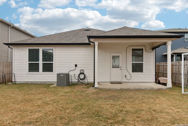 10223 Crossbuck, Converse, TX 78109