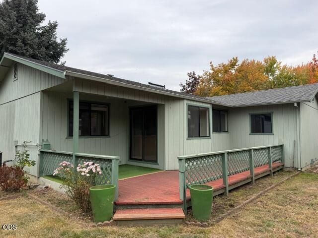 1710 SW Brownell Avenue, Grants Pass, OR 97526