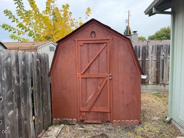 1710 SW Brownell Avenue, Grants Pass, OR 97526