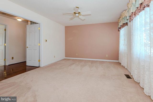 1306 PERSIMMONTREE CT, Crofton, MD 21114