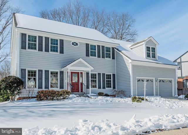 1306 PERSIMMONTREE CT, Crofton, MD 21114