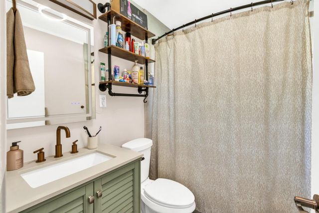 1194 Rosemary Ln, Yuba City, CA 95991