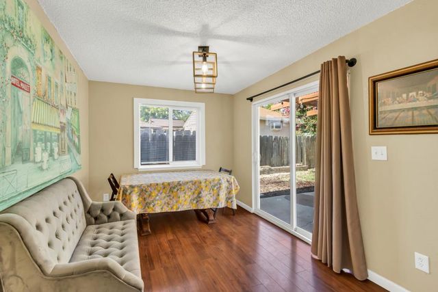 1194 Rosemary Ln, Yuba City, CA 95991