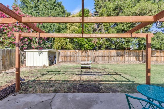 1194 Rosemary Ln, Yuba City, CA 95991
