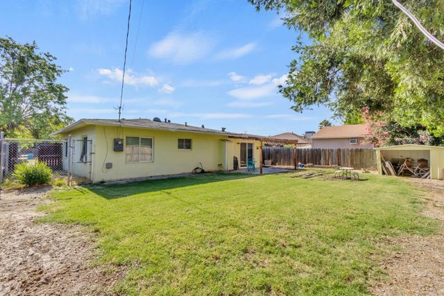 1194 Rosemary Ln, Yuba City, CA 95991
