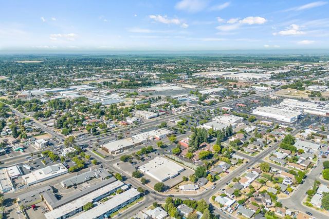 1194 Rosemary Ln, Yuba City, CA 95991