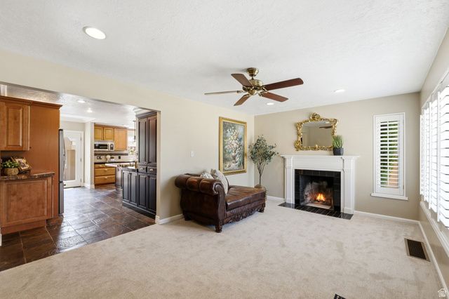 6259 S BOXWOOD RD, Holladay, UT 84121