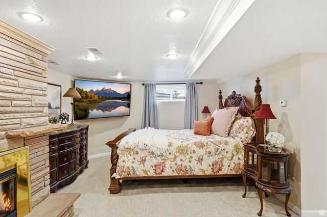6259 S BOXWOOD RD, Holladay, UT 84121