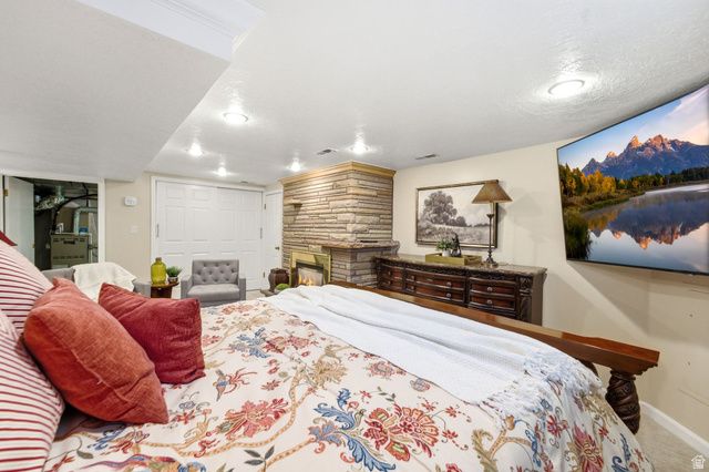 6259 S BOXWOOD RD, Holladay, UT 84121