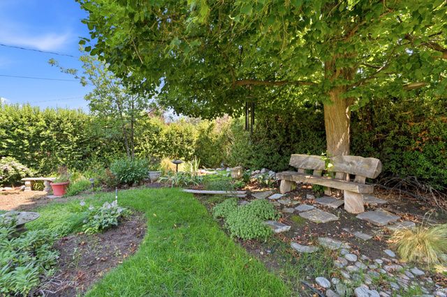 6259 S BOXWOOD RD, Holladay, UT 84121