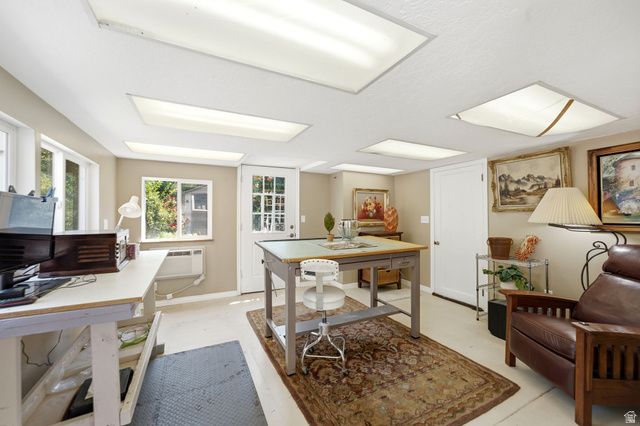 6259 S BOXWOOD RD, Holladay, UT 84121