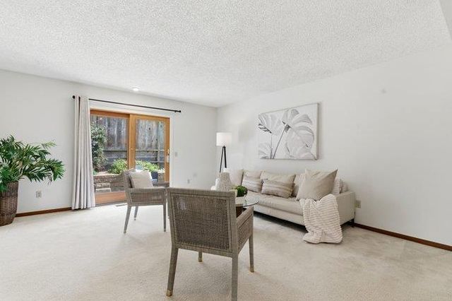 425 Exeter Place, Marina, CA 93933