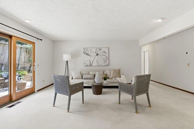 425 Exeter Place, Marina, CA 93933