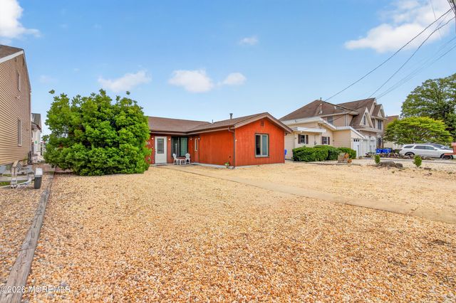 10 Bahia Court, Brick, NJ 08723