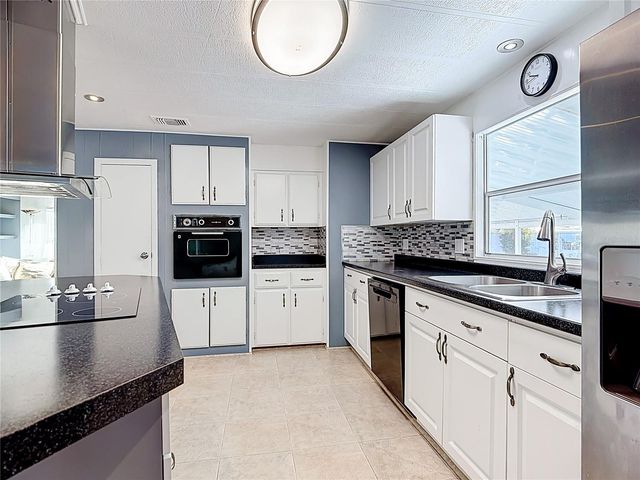 6324 BAYBERRY BOULEVARD NE, Winter Haven, FL 33881