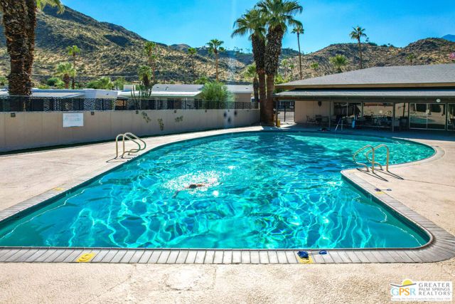 260 Costa Mesa Drive, Palm Springs, CA 92264