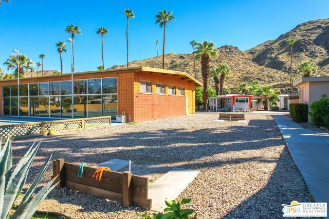260 Costa Mesa Drive, Palm Springs, CA 92264