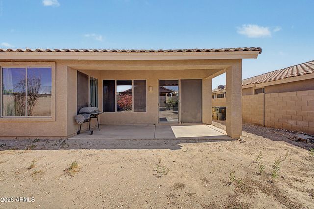 17522 W LAVENDER Lane, Goodyear, AZ 85338