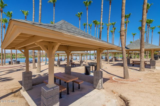17522 W LAVENDER Lane, Goodyear, AZ 85338