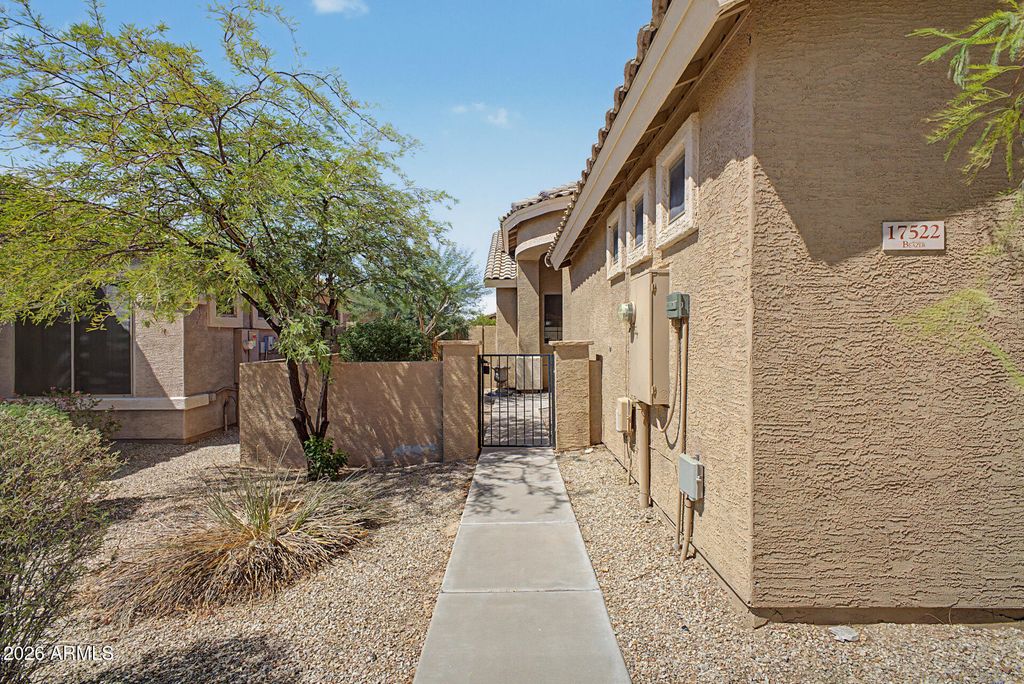 17522 W LAVENDER Lane, Goodyear, AZ 85338 — photo 4
