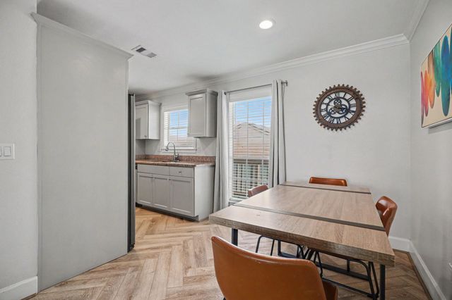 7000 Seawall Boulevard 634, Galveston, TX 77551