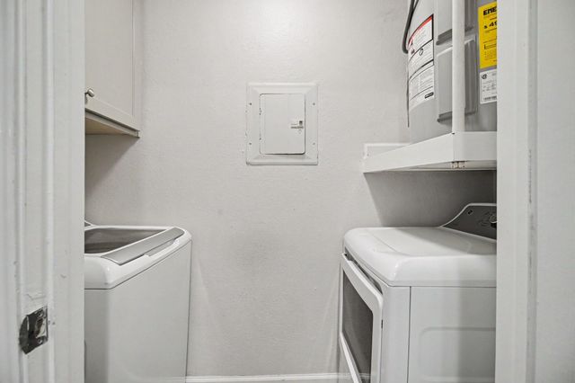 7000 Seawall Boulevard 634, Galveston, TX 77551