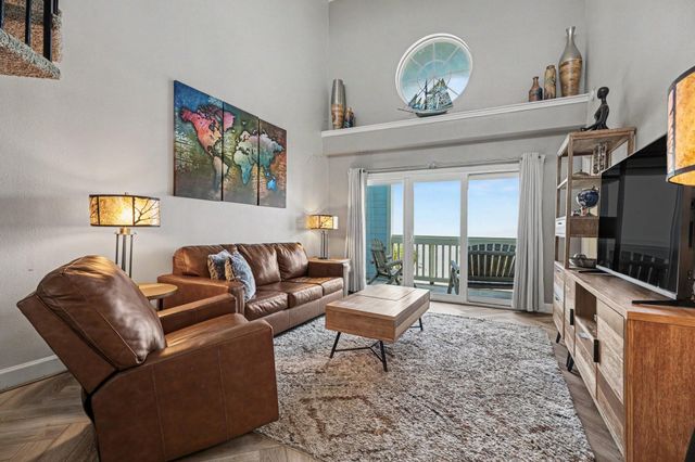 7000 Seawall Boulevard 634, Galveston, TX 77551