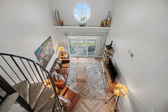 7000 Seawall Boulevard 634, Galveston, TX 77551