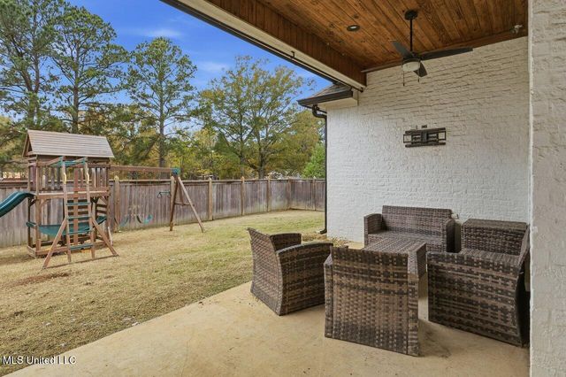 246 Arbor Trail, Brandon, MS 39047