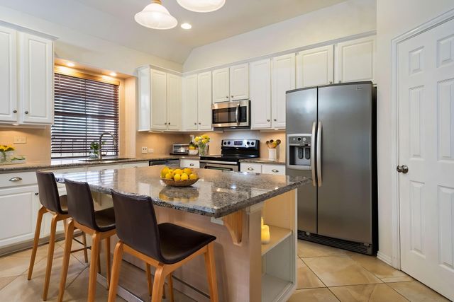 6048 Cypress Cove Drive, The Colony, TX 75056