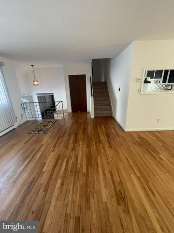 2714 BARDELL DR, Wilmington, DE 19808