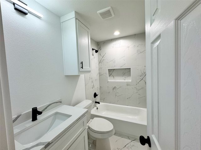 2910 Bourland Street, Greenville, TX 75401
