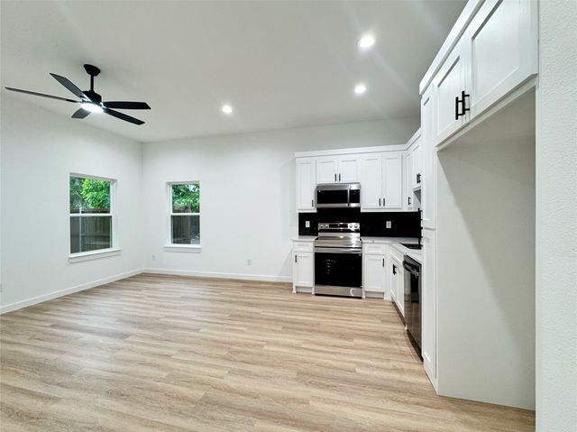 2910 Bourland Street, Greenville, TX 75401