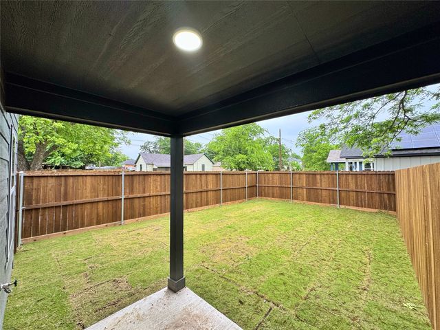 2910 Bourland Street, Greenville, TX 75401