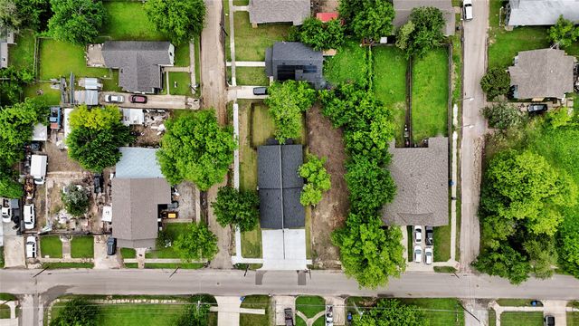 2910 Bourland Street, Greenville, TX 75401