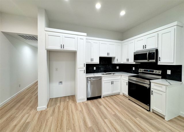2910 Bourland Street, Greenville, TX 75401