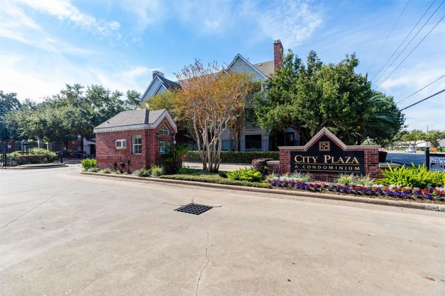 1330 Old Spanish Trail 8212, Houston, TX 77054