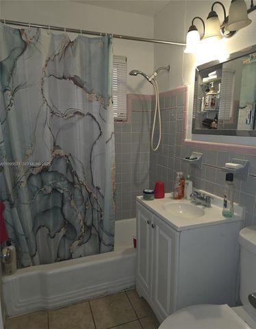 250 NW 63rd Ct, Miami, FL 33126