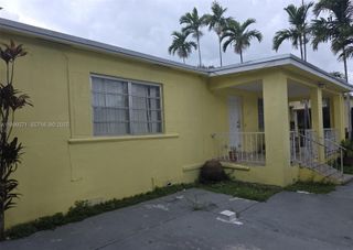 250 NW 63rd Ct, Miami, FL 33126