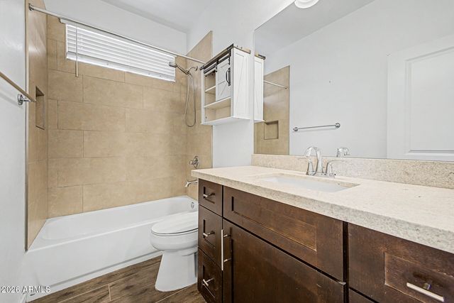 16428 W WHISPER ROCK Trail, Surprise, AZ 85387