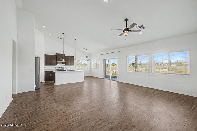 16428 W WHISPER ROCK Trail, Surprise, AZ 85387