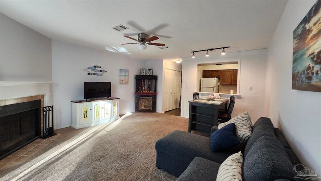 10105 Vixen Pl, Pensacola, FL 32514