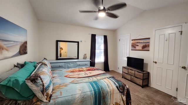 10105 Vixen Pl, Pensacola, FL 32514