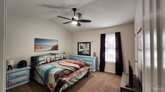 10105 Vixen Pl, Pensacola, FL 32514