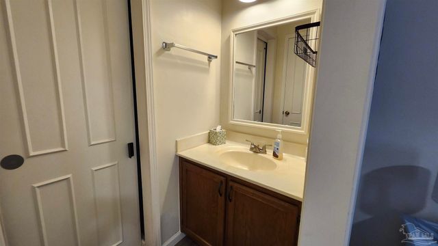 10105 Vixen Pl, Pensacola, FL 32514